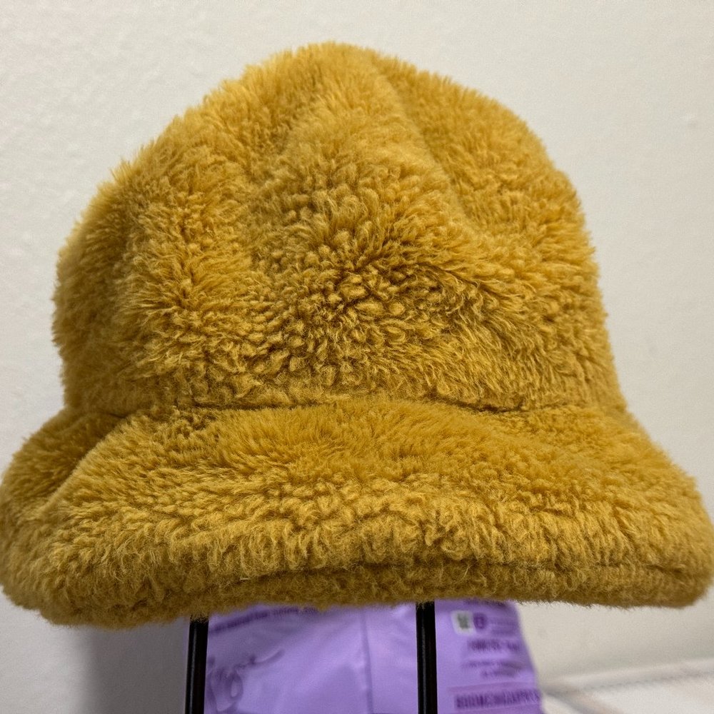 Steve Madden Women's Faux Fur Hat Golden Yellow One Size